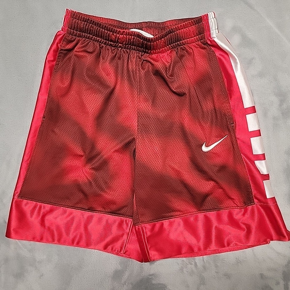 Nike Shorts Boys M Red Elite Dri-Fit Basketball Athletic Gym Summer